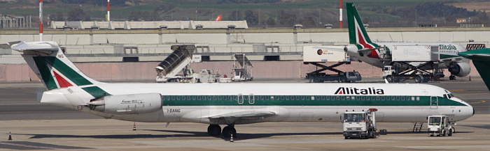 I-DANG - Alitalia McDonnell Douglas MD-82