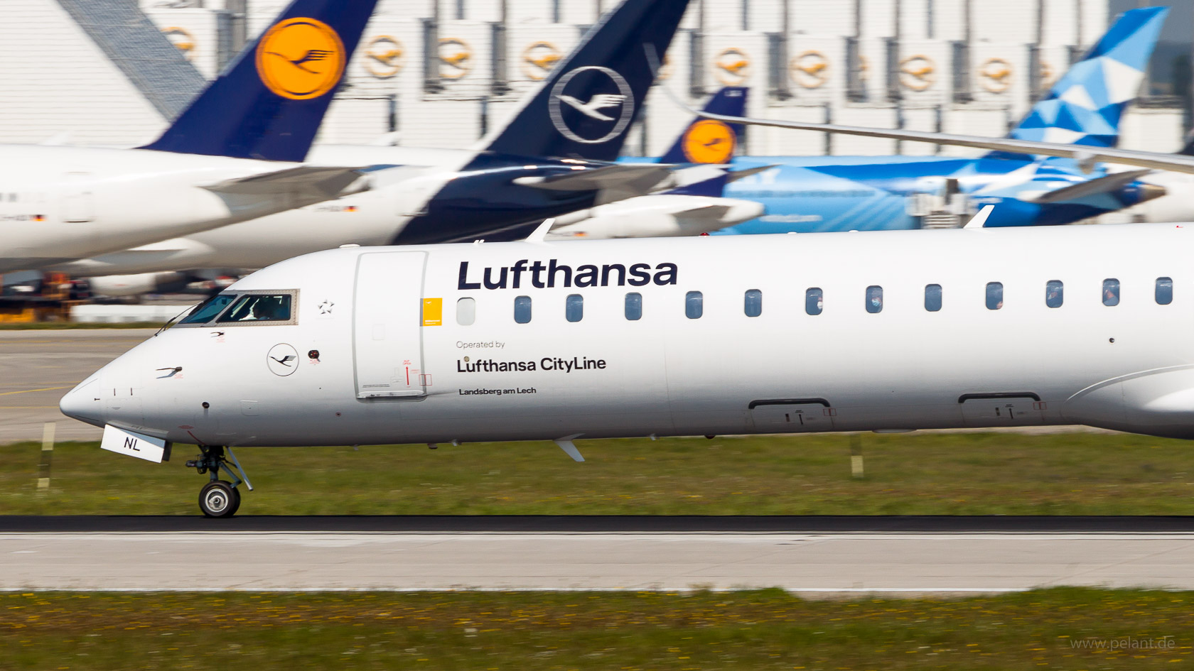 D-ACNL Lufthansa CityLine Bombardier CRJ900 in Mnchen / MUC