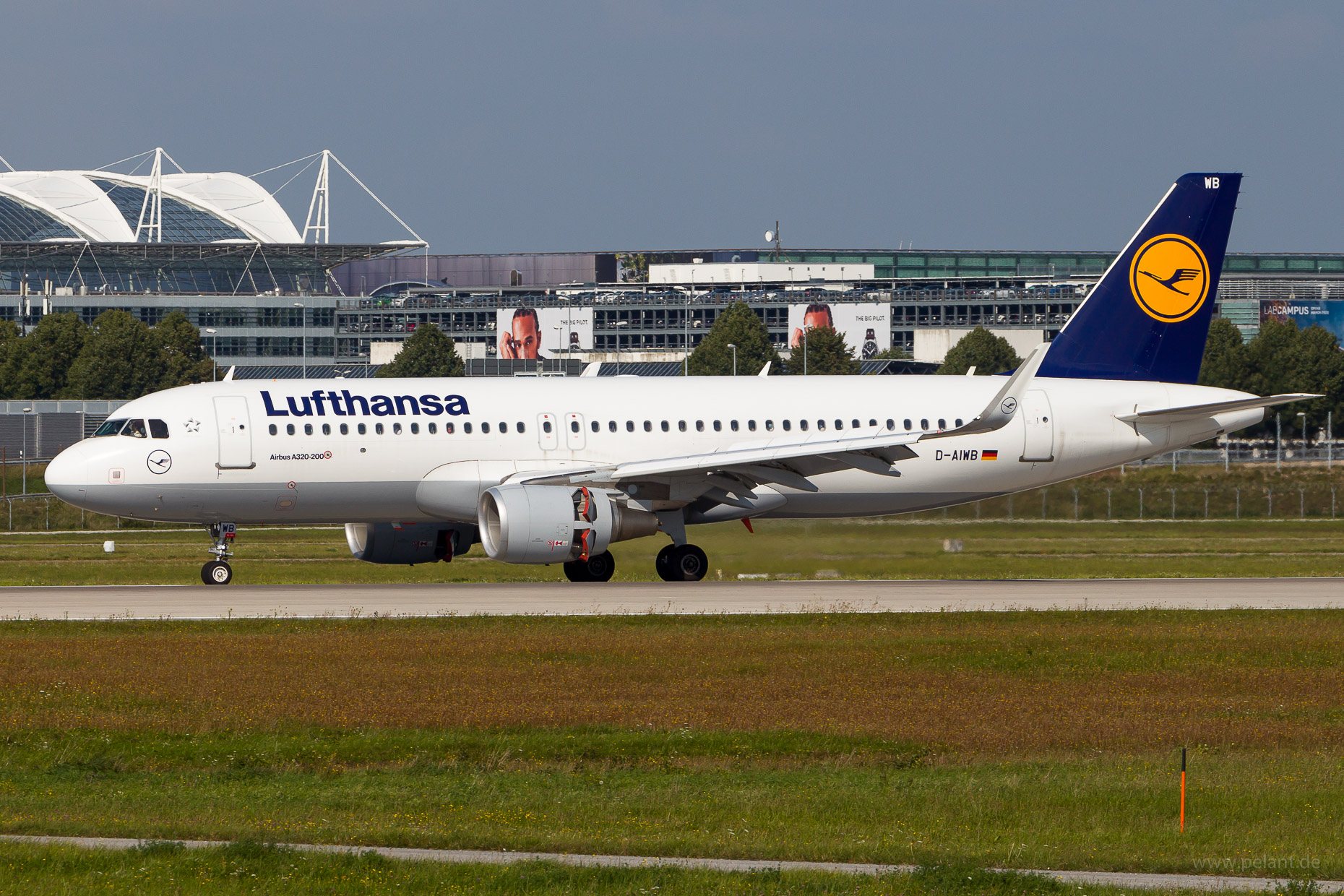 D-AIWB Lufthansa Airbus A320-214 in Mnchen / MUC