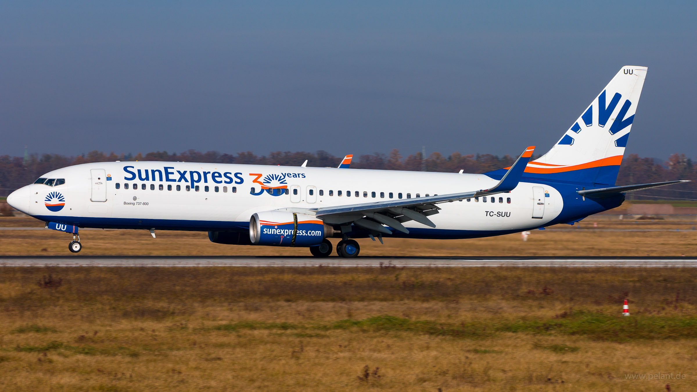 TC-SUU SunExpress Boeing 737-86Q in Stuttgart / STR (30 years (SunExpress) Sticker Livery)